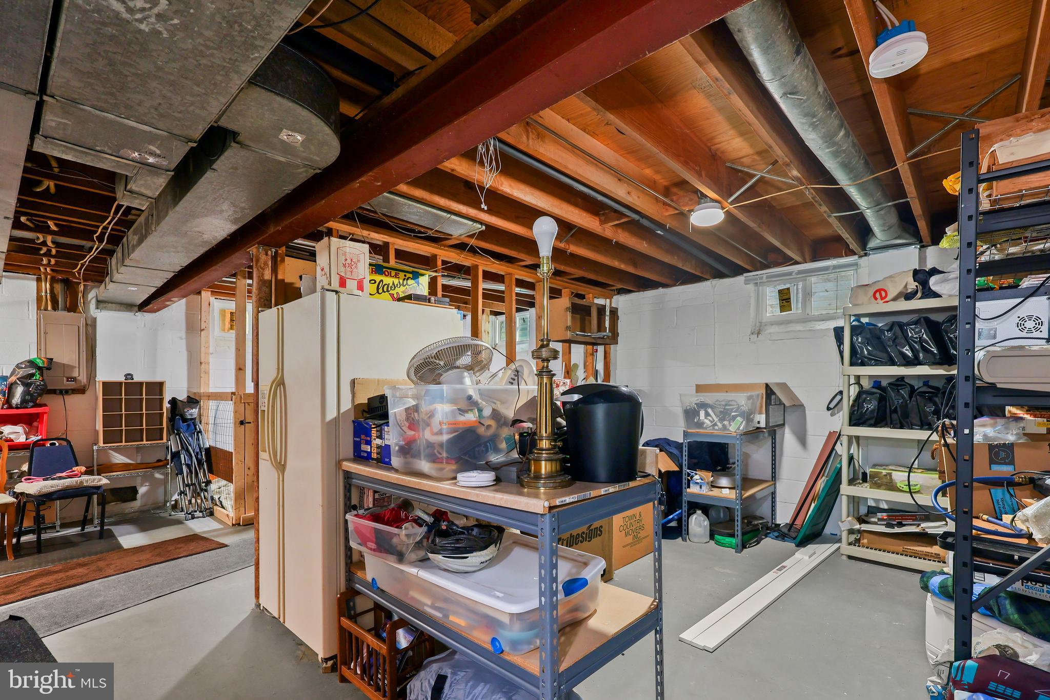 FALLS HILL - Residential