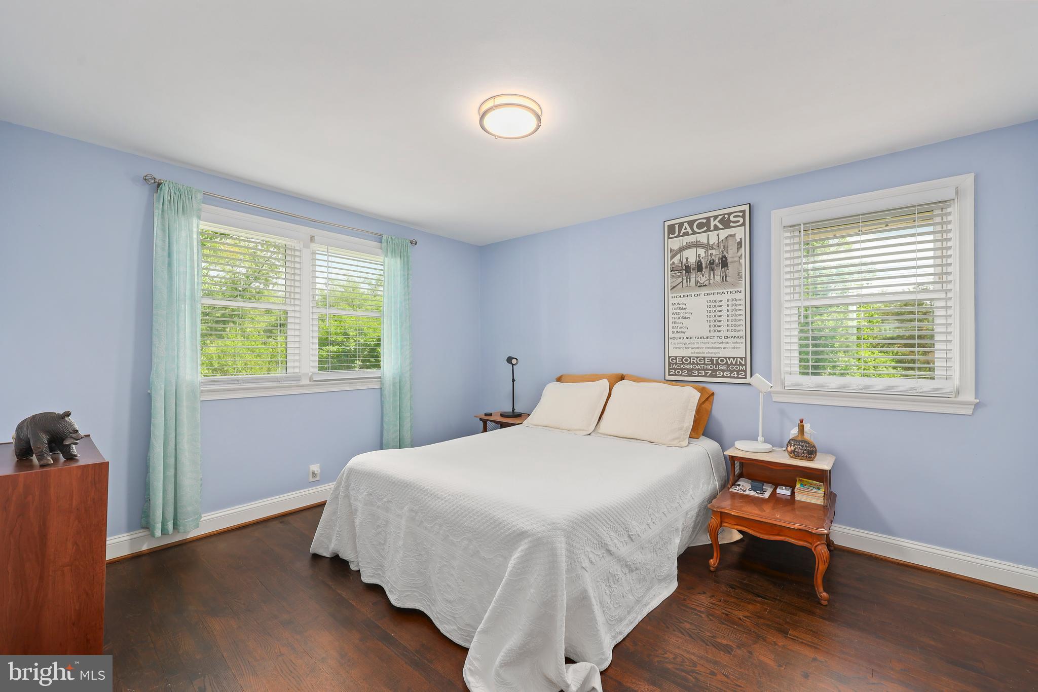 FALLS HILL - Residential