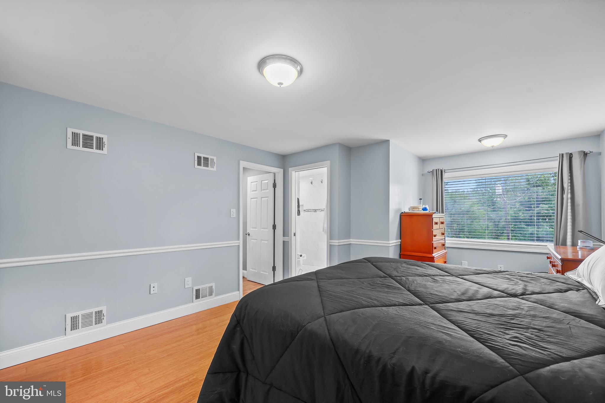 FALLS HILL - Residential