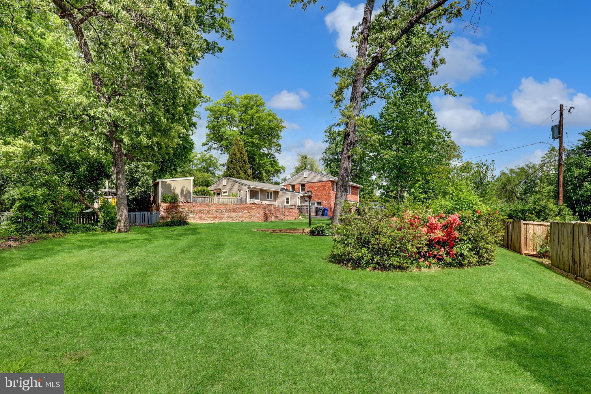 FALLS HILL - Residential