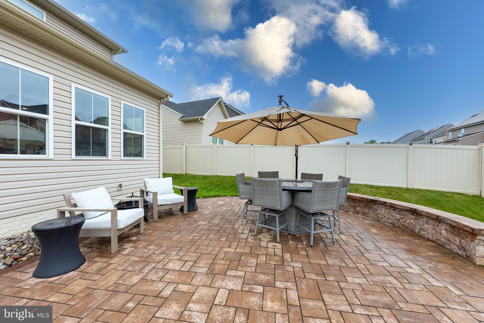 CREEKSIDE VILLAGE - Residential