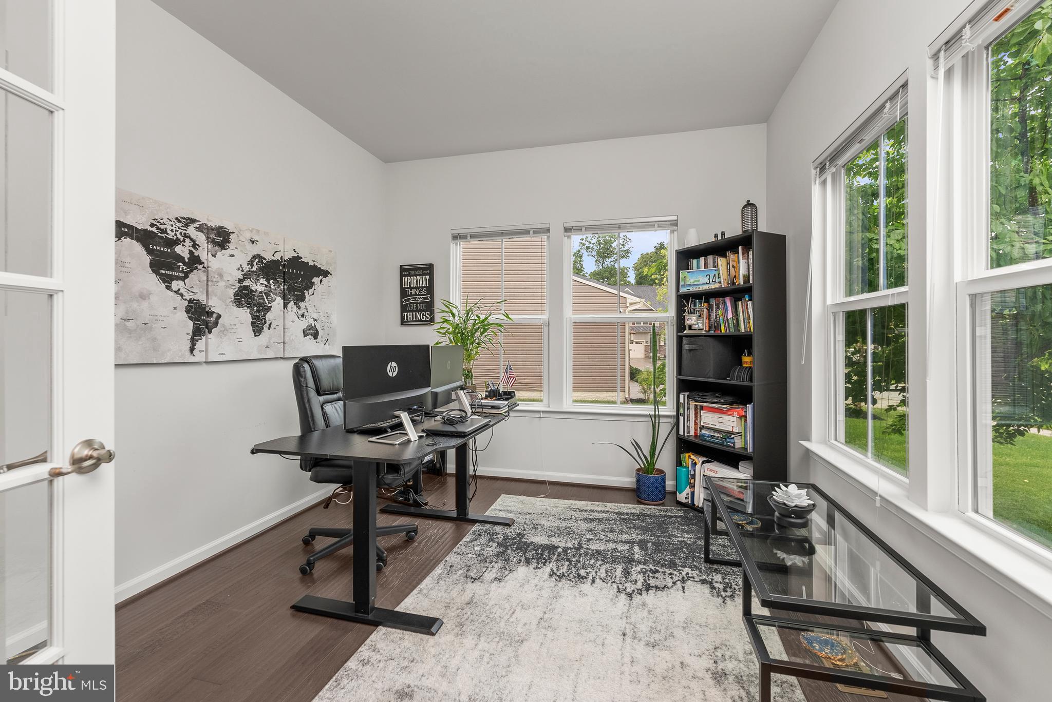 CREEKSIDE VILLAGE - Residential