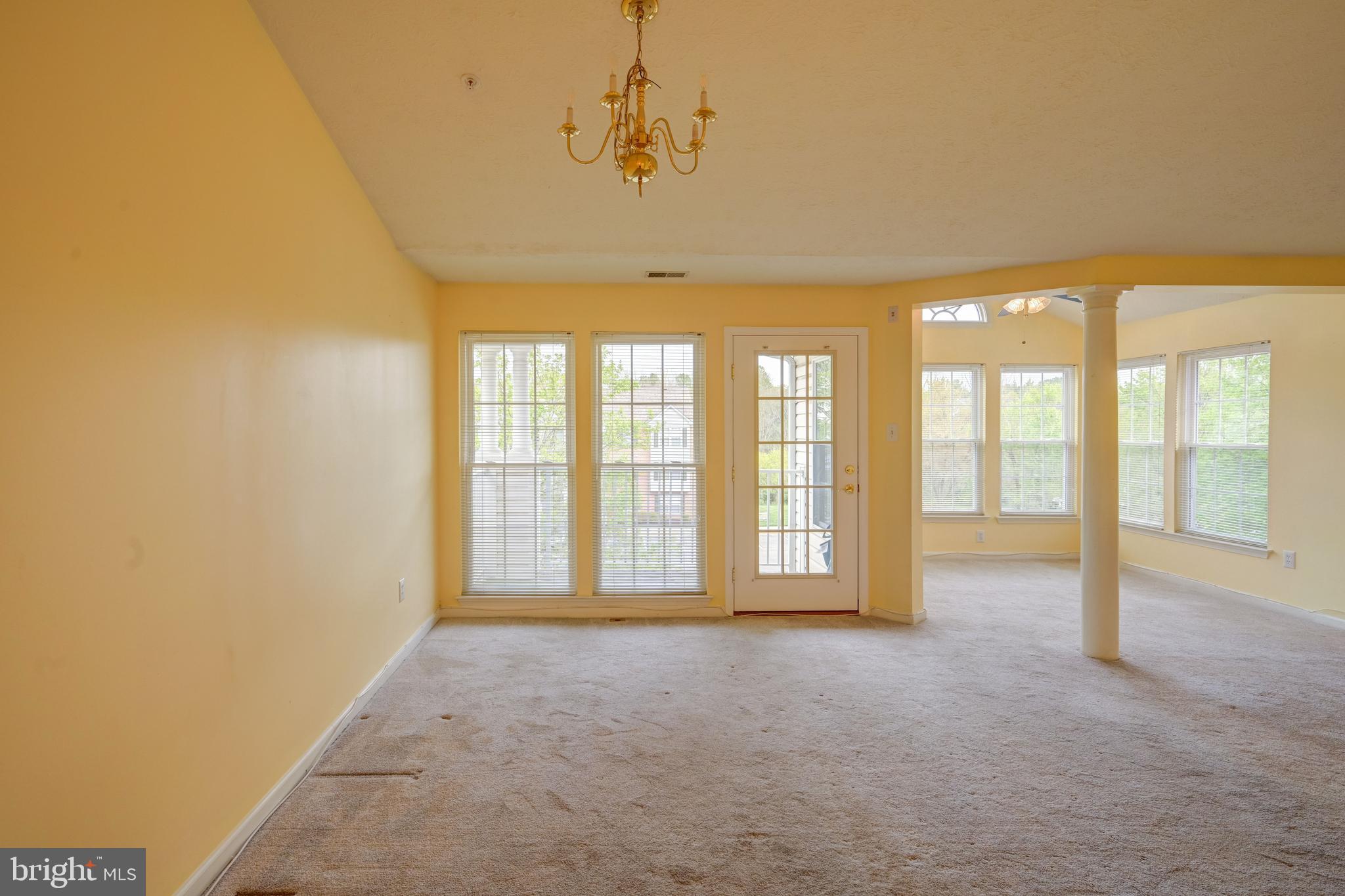 GARDEN OWINGS MILLS - Residential Lease