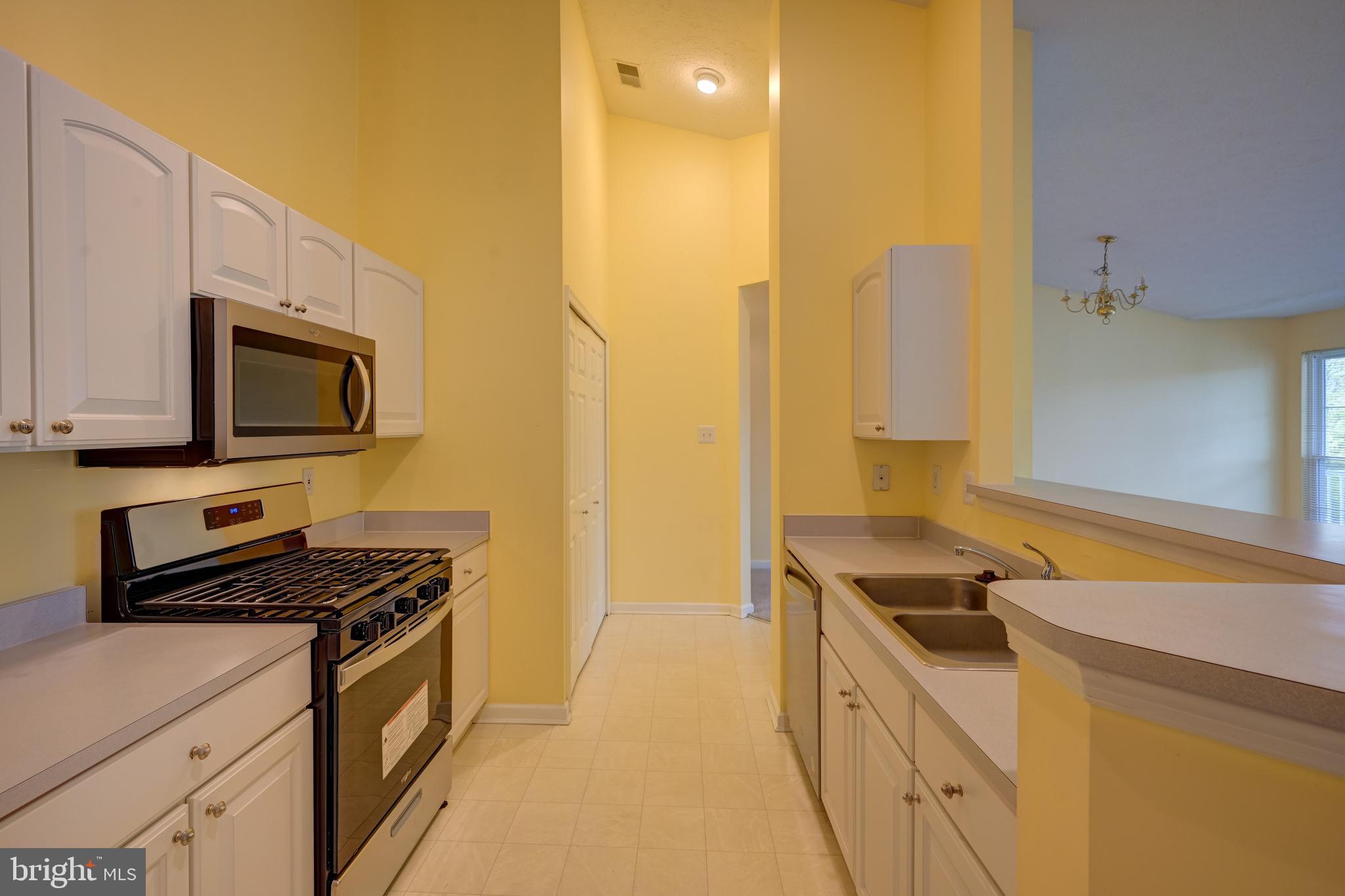 GARDEN OWINGS MILLS - Residential Lease