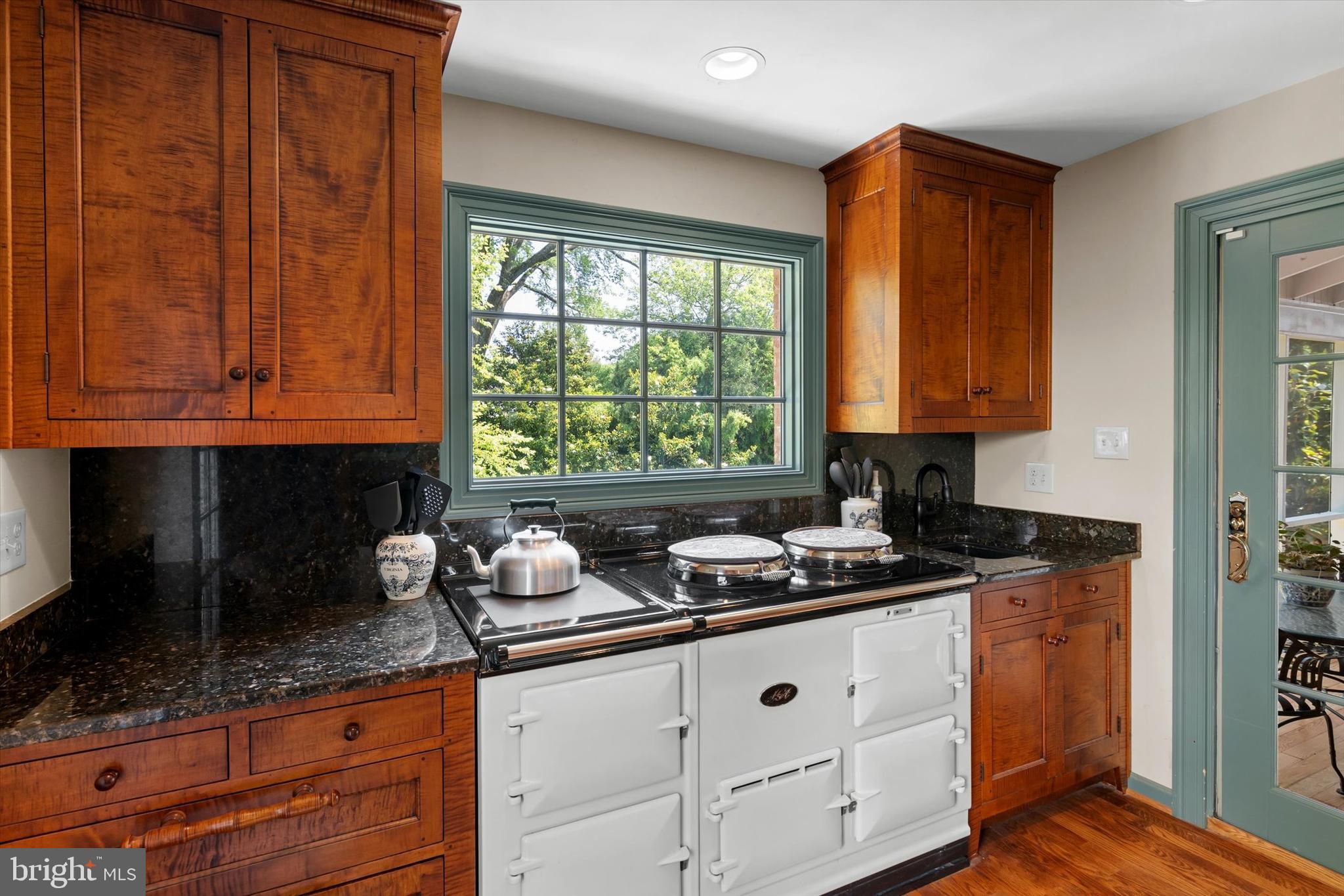 MALVERN HILL - Residential