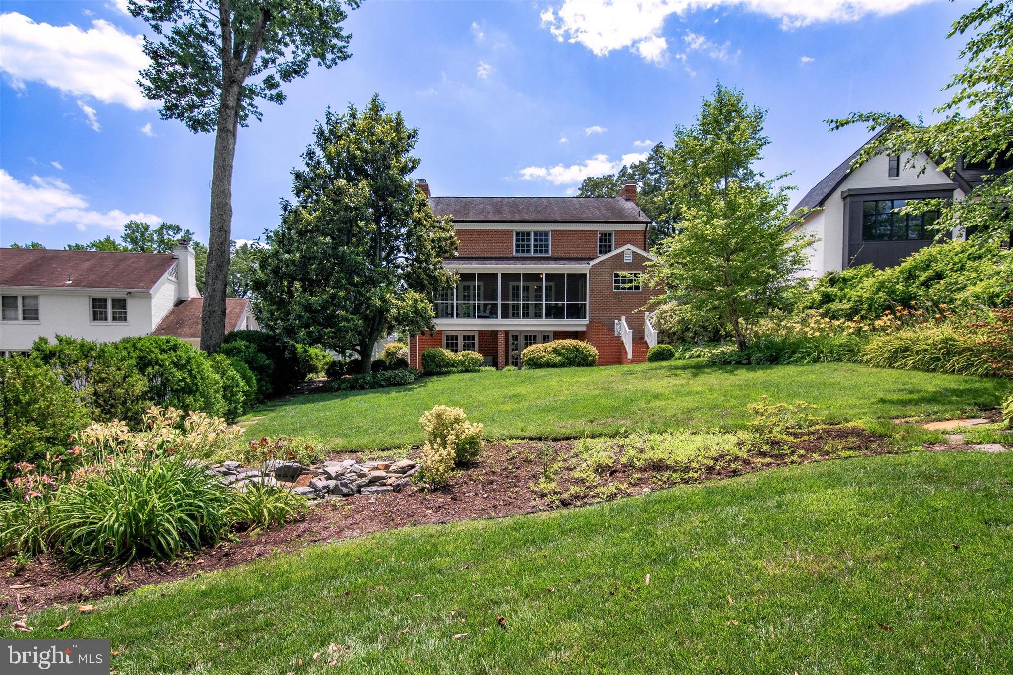 1305 TRINITY DRIVE