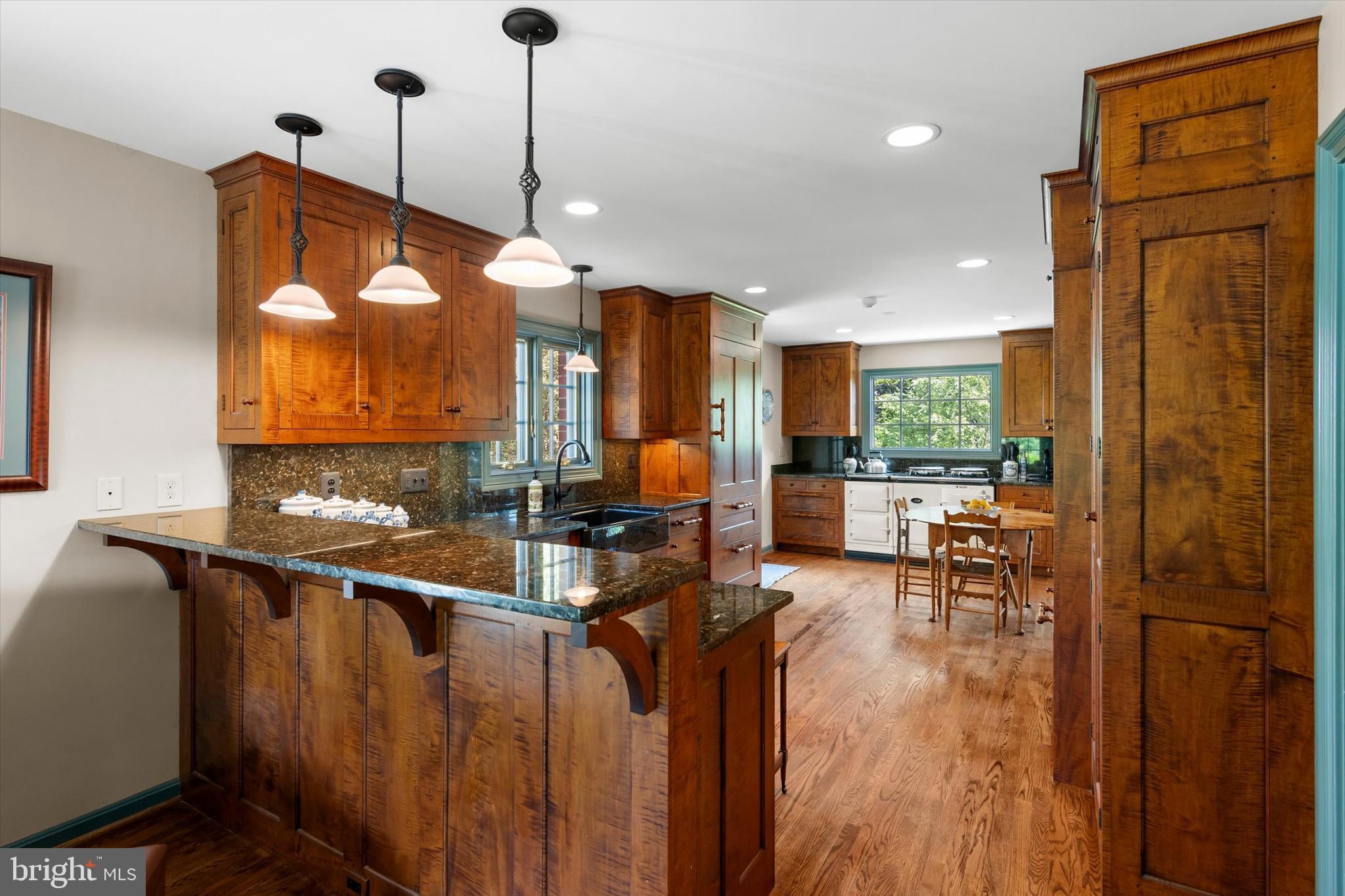 MALVERN HILL - Residential