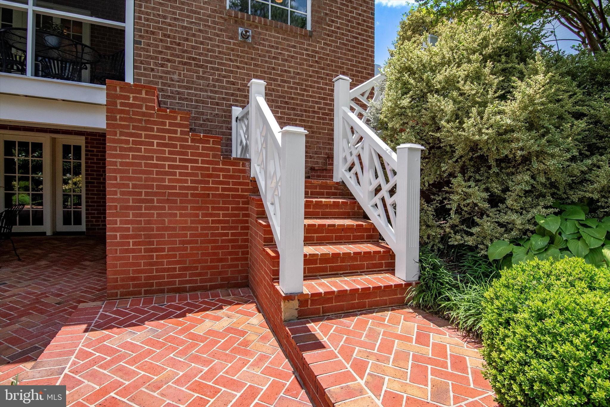 MALVERN HILL - Residential