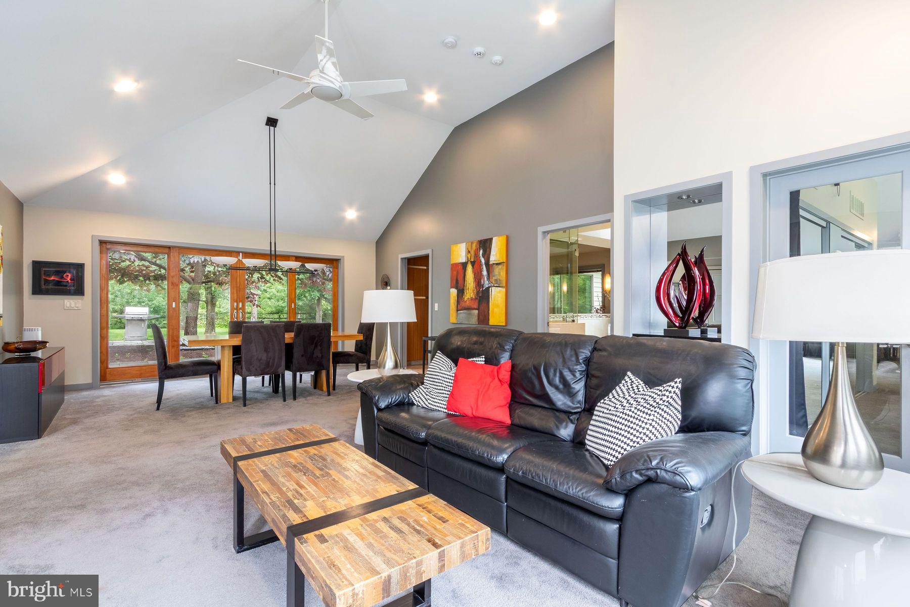 DOYLESTOWN - Residential