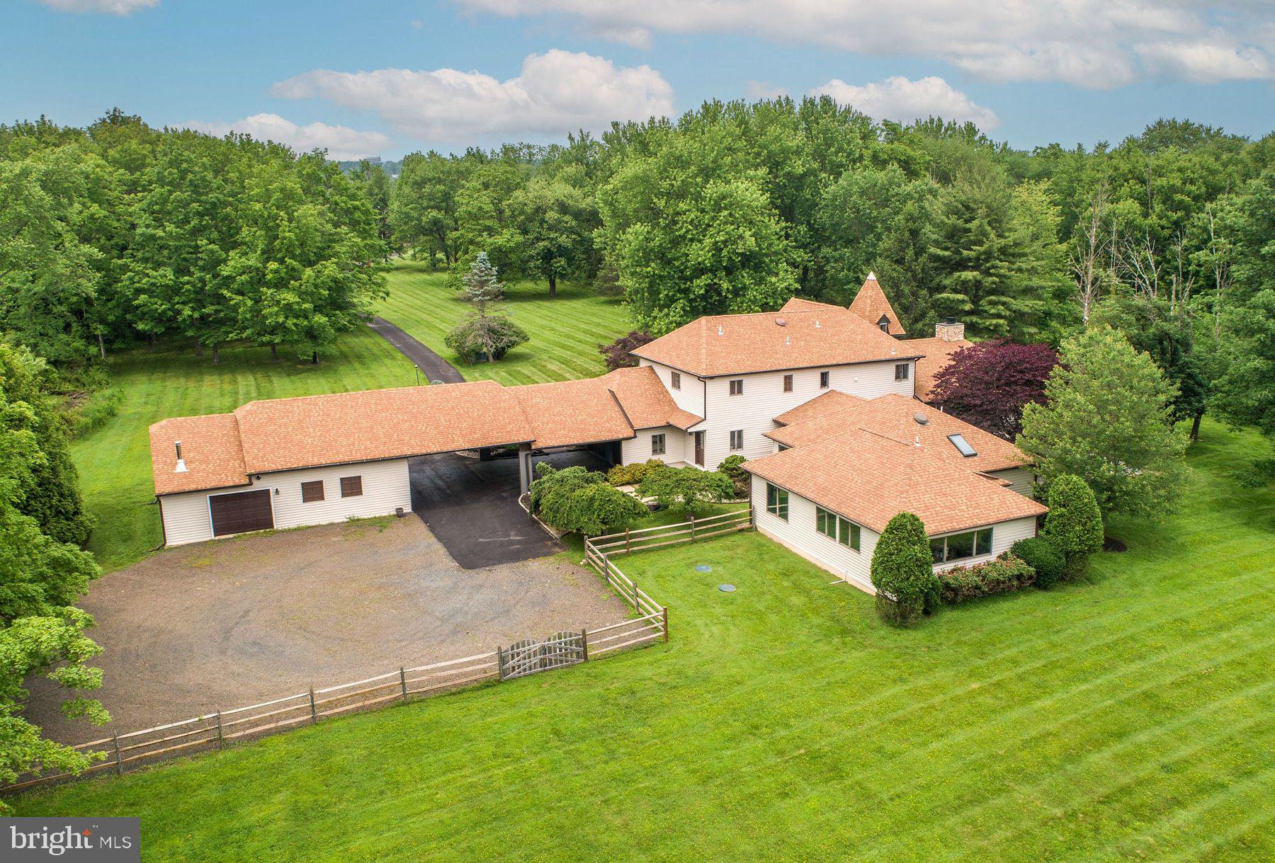 DOYLESTOWN - Residential