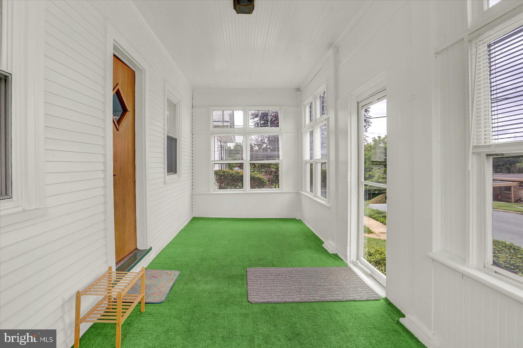 212 N 32ND STREET