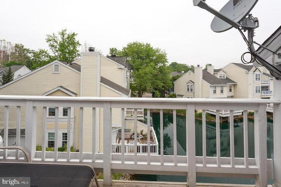 WATERS EDGE - Residential