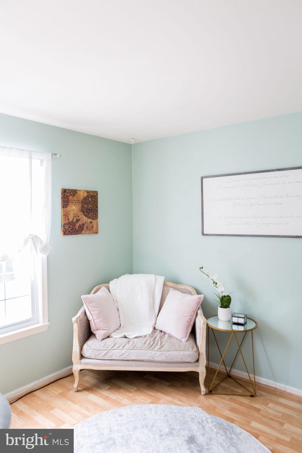 WATERS EDGE - Residential