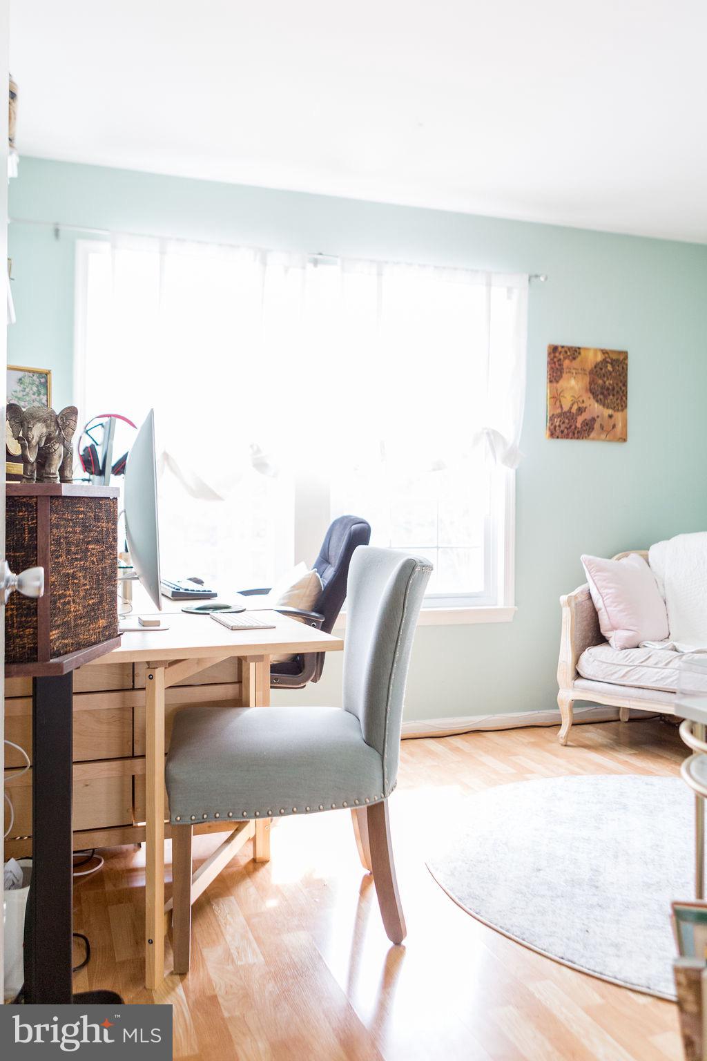 WATERS EDGE - Residential