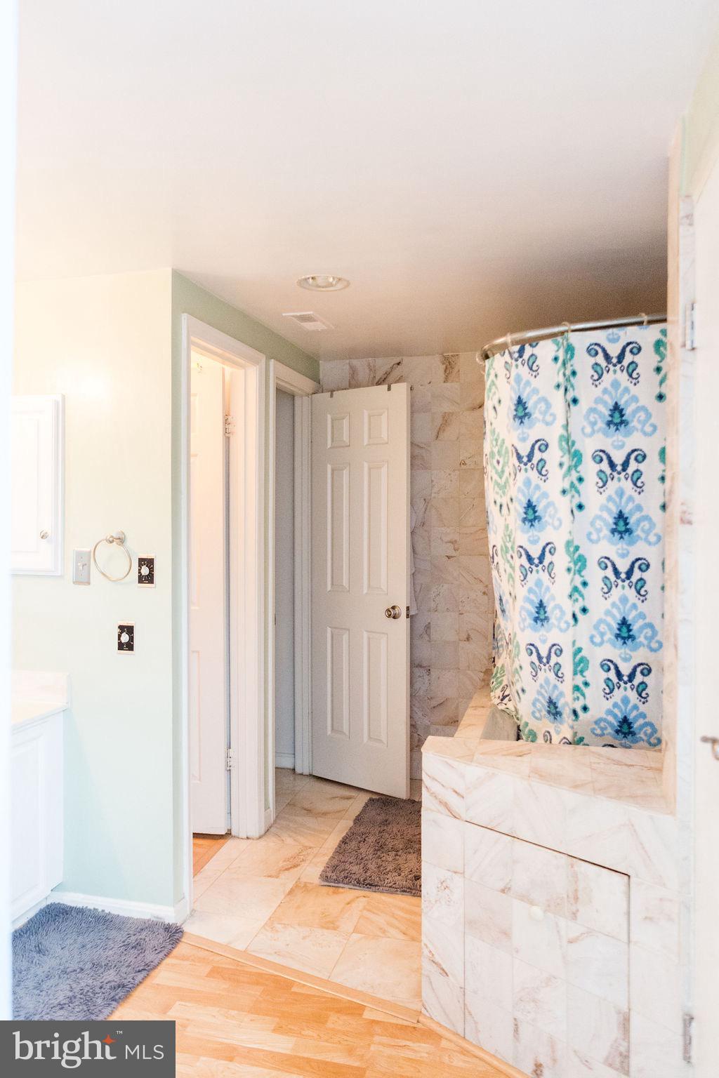 WATERS EDGE - Residential