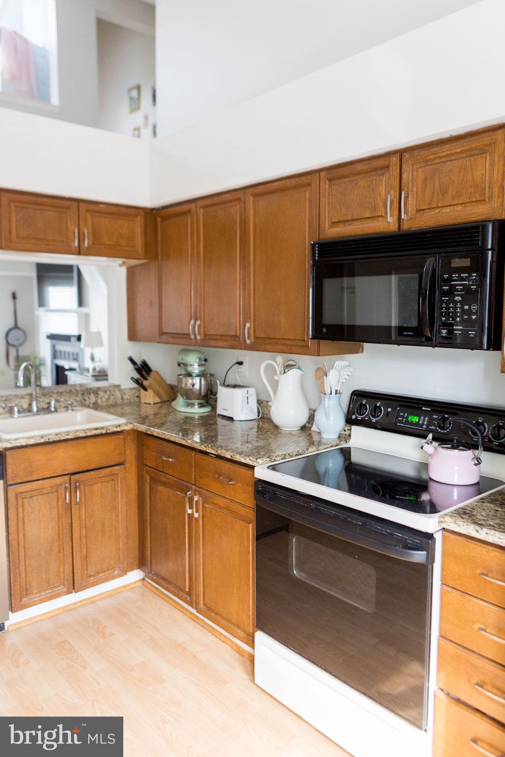 WATERS EDGE - Residential