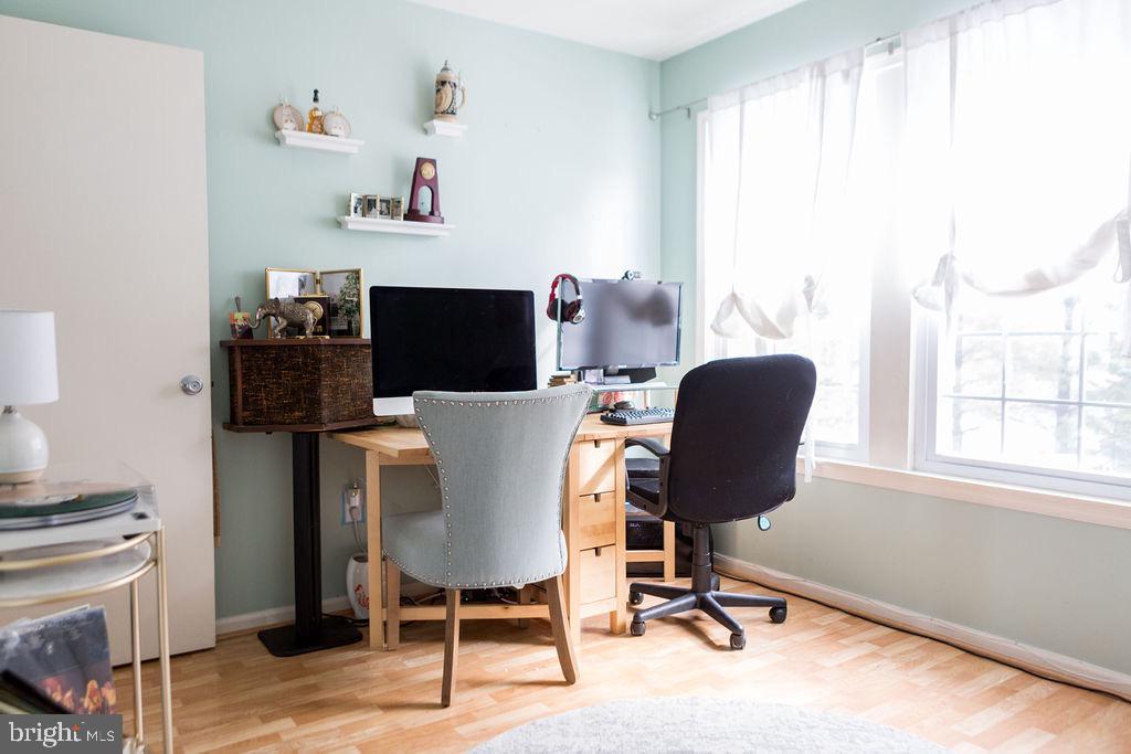 WATERS EDGE - Residential