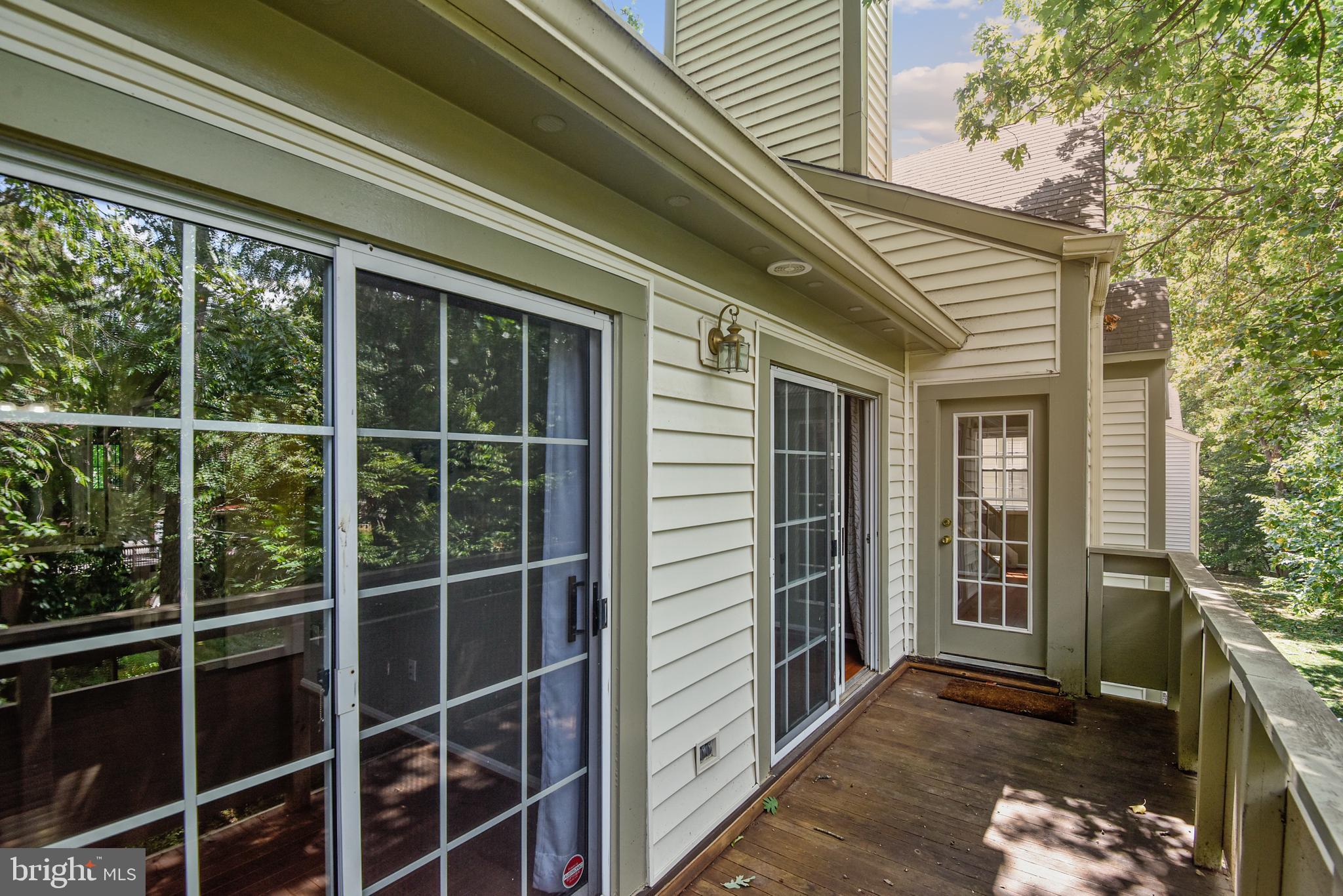 RESTON - Residential Lease