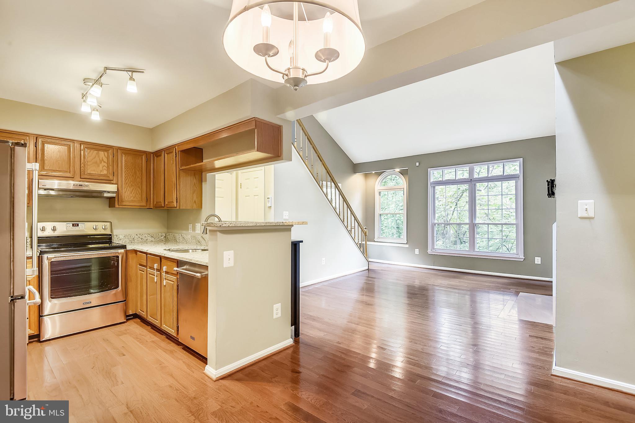 RESTON - Residential Lease