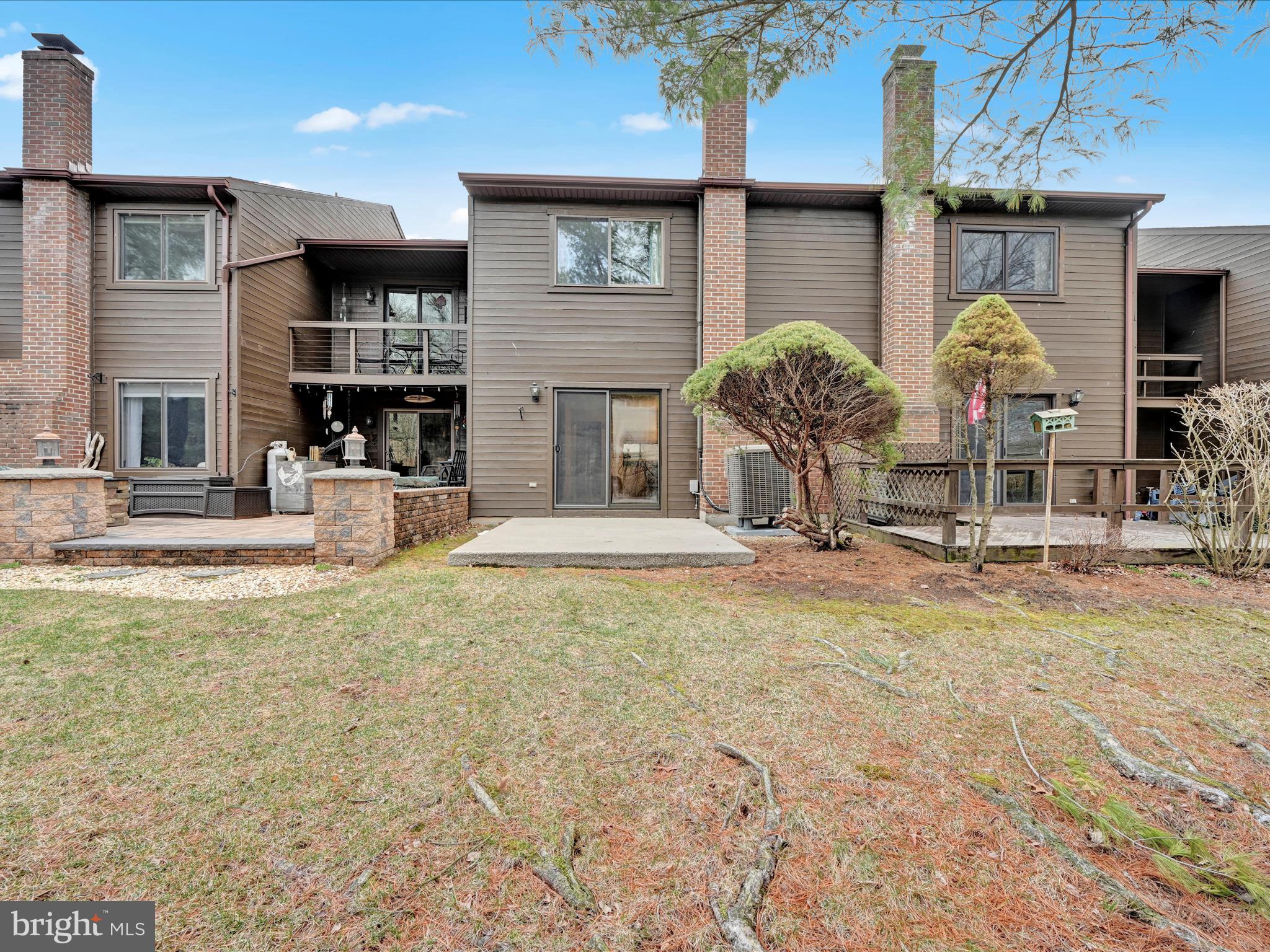 PINEBROOK - Residential