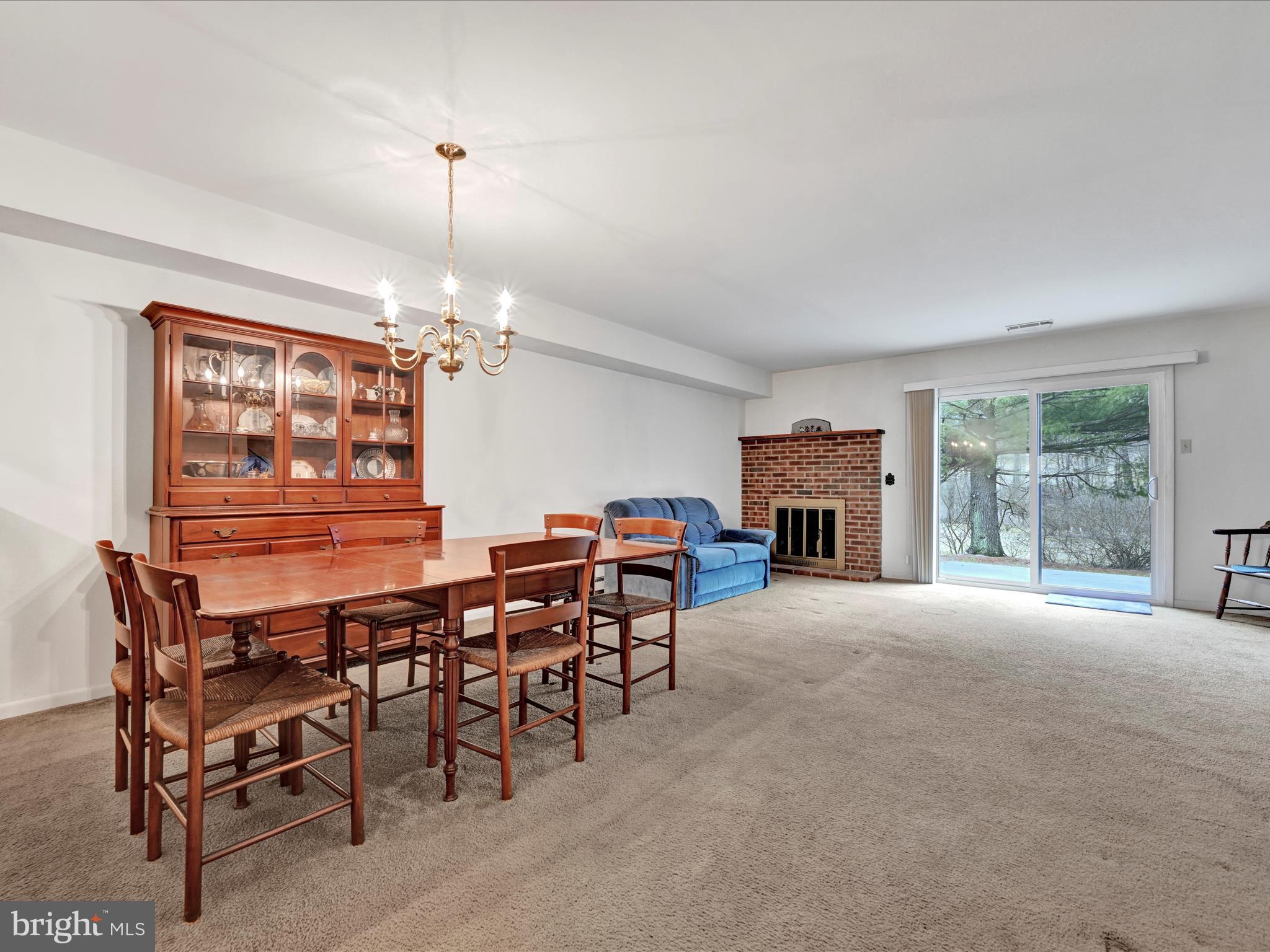 PINEBROOK - Residential