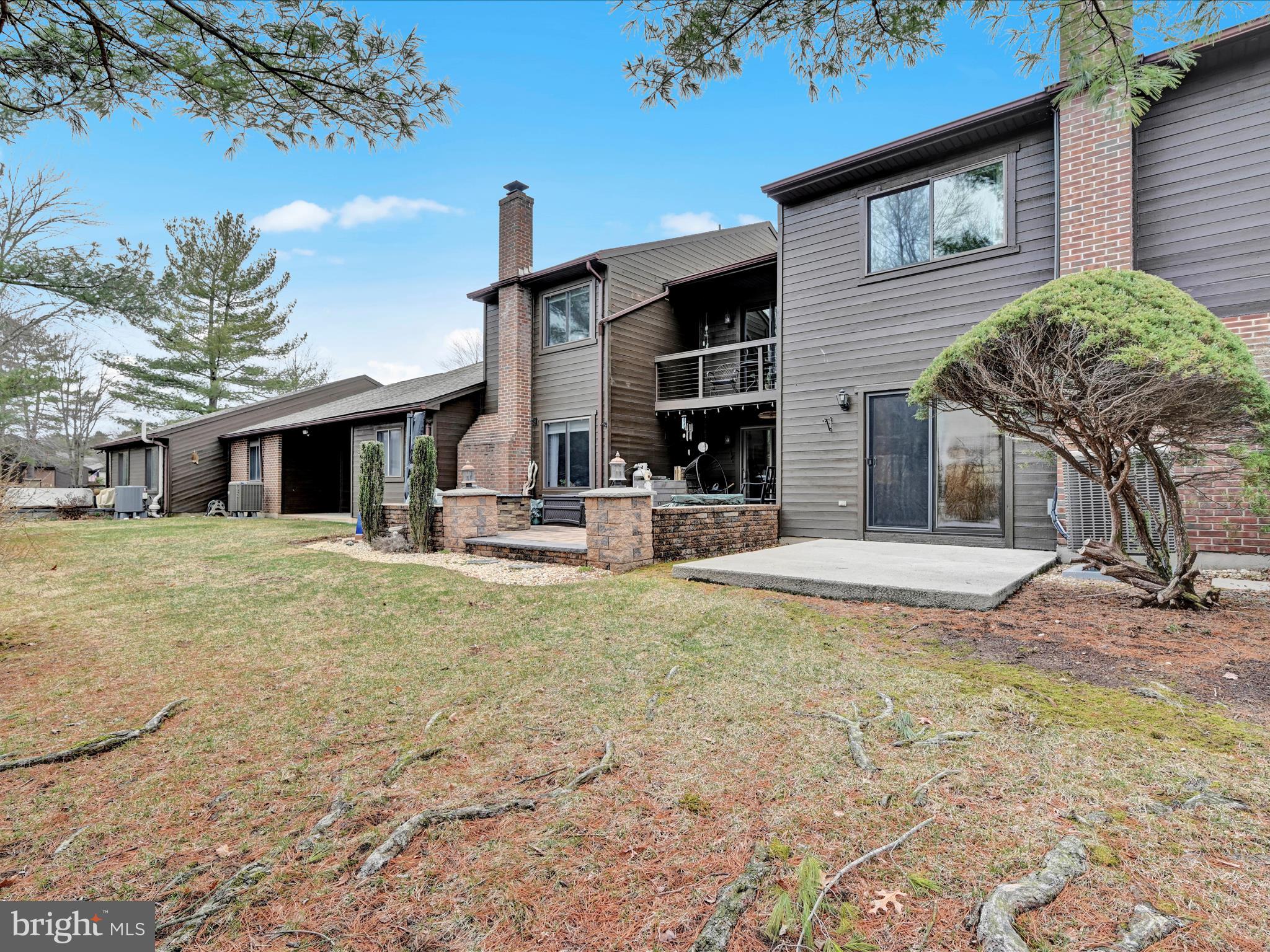 PINEBROOK - Residential