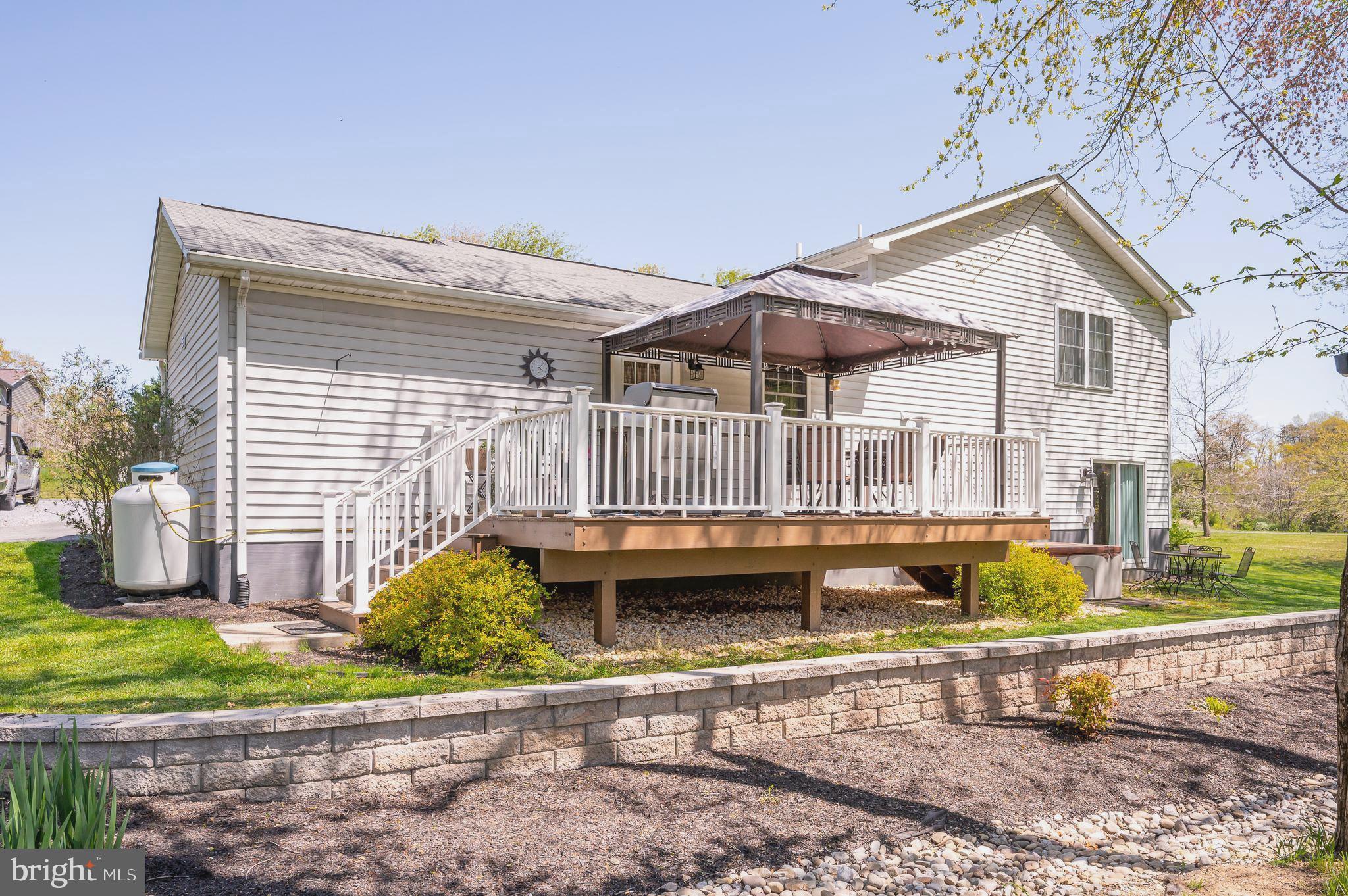 FOREST HEIGHTS - Residential