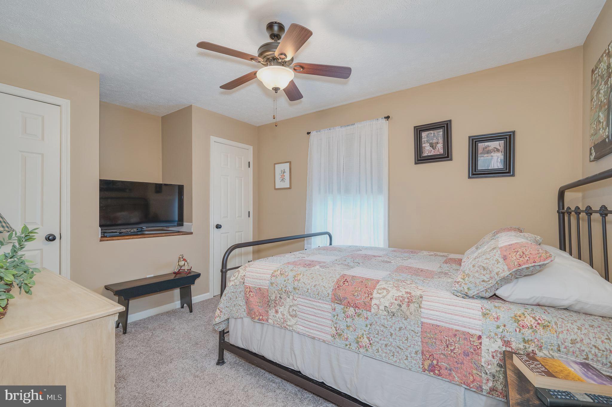 FOREST HEIGHTS - Residential