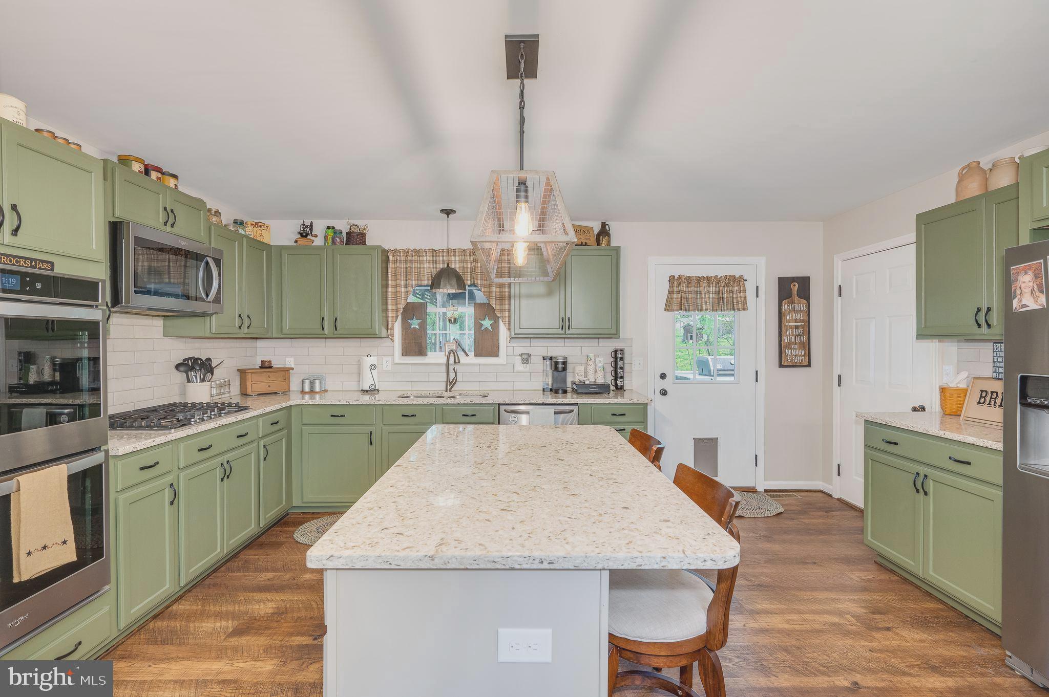 FOREST HEIGHTS - Residential