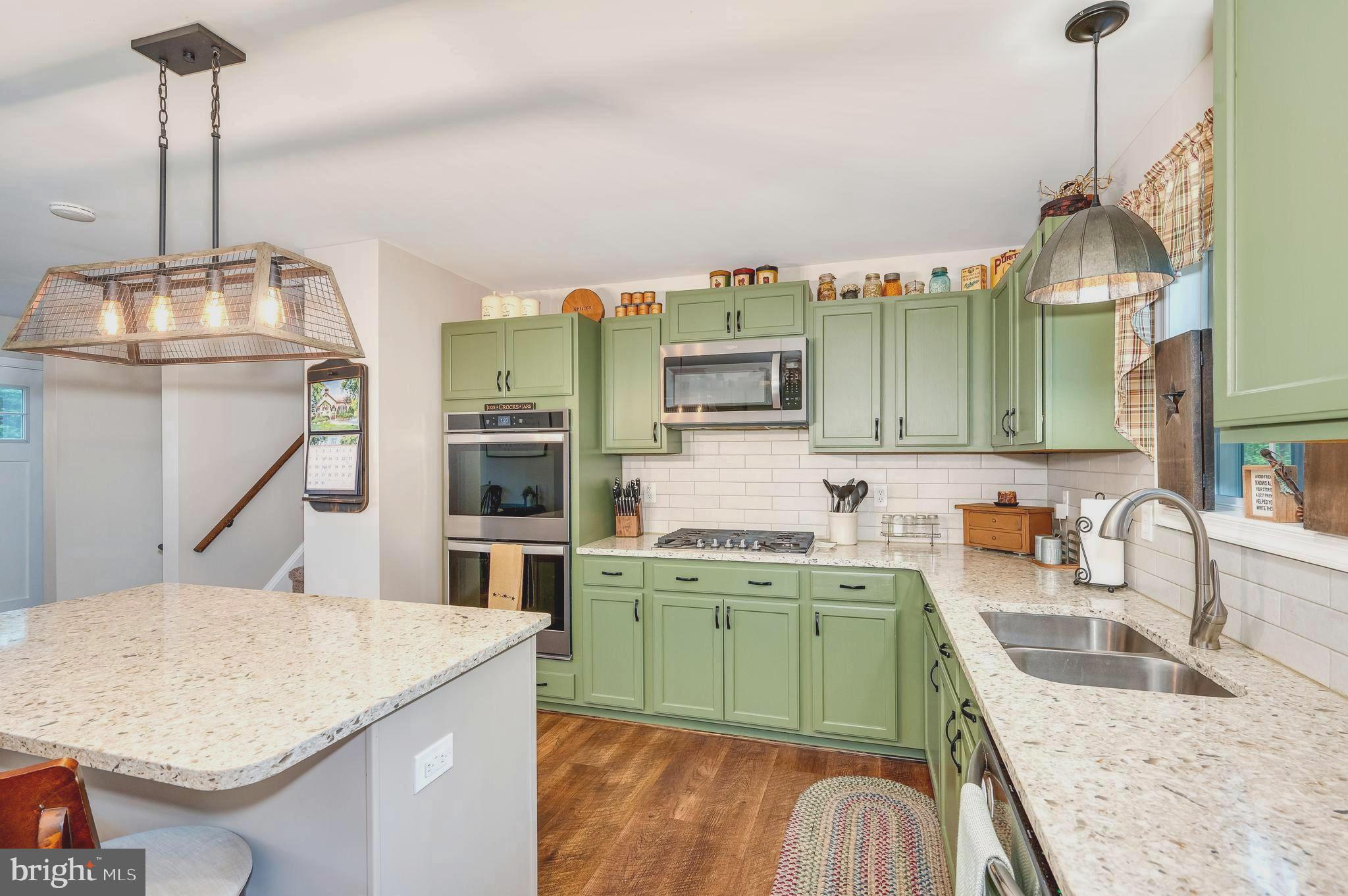 FOREST HEIGHTS - Residential