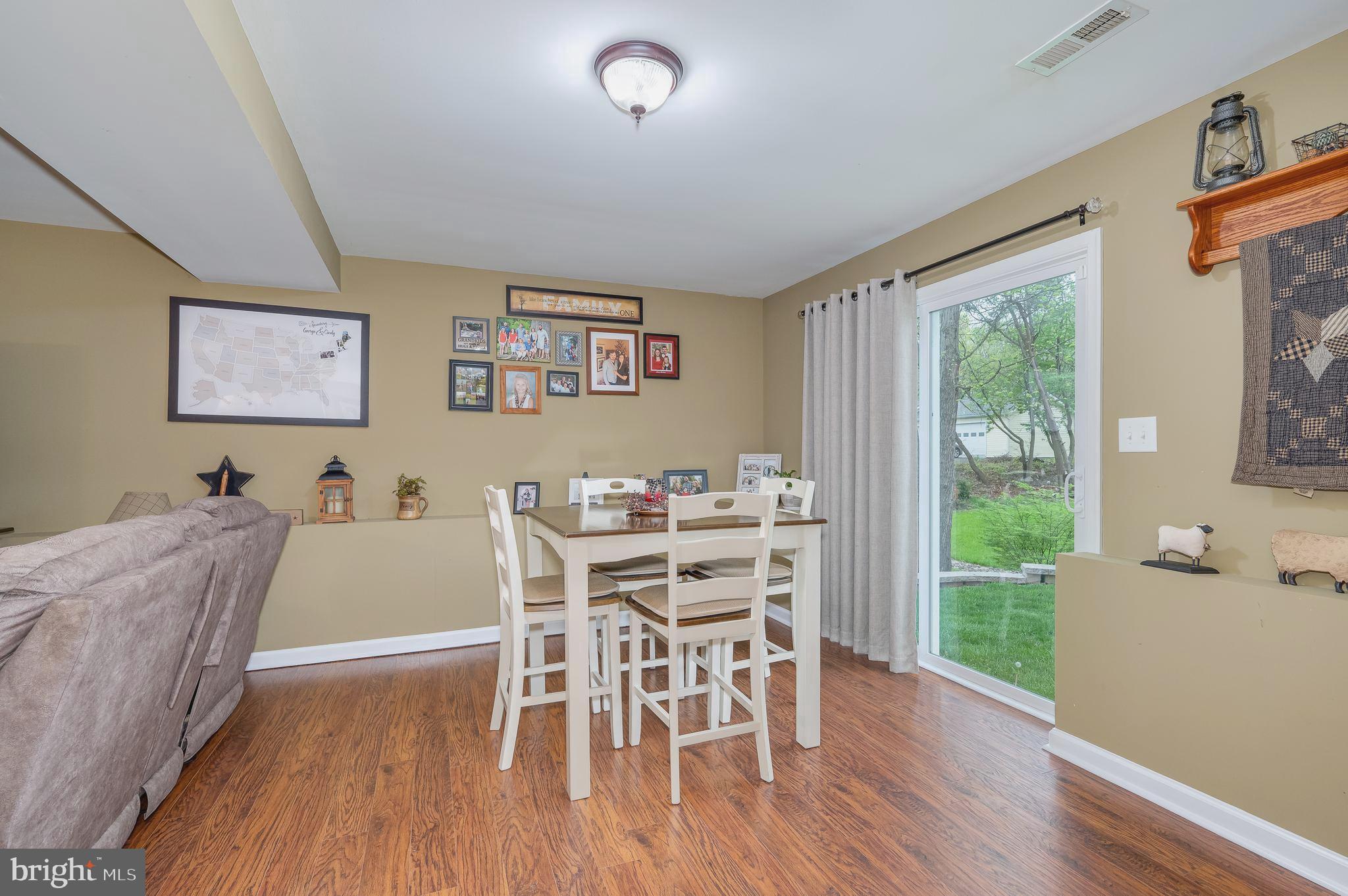 FOREST HEIGHTS - Residential