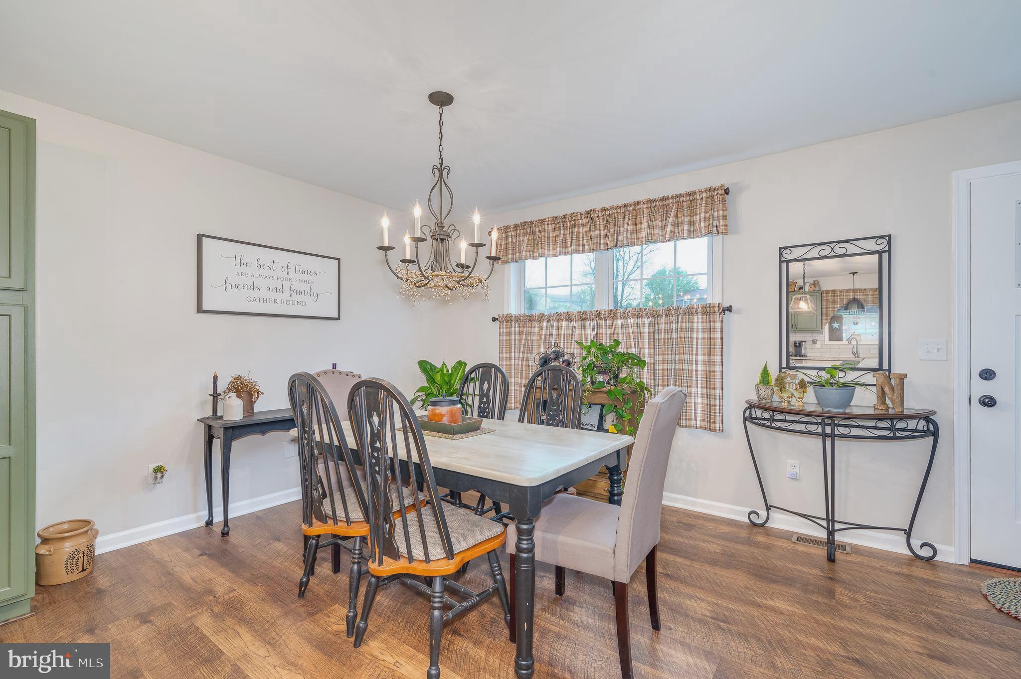 FOREST HEIGHTS - Residential