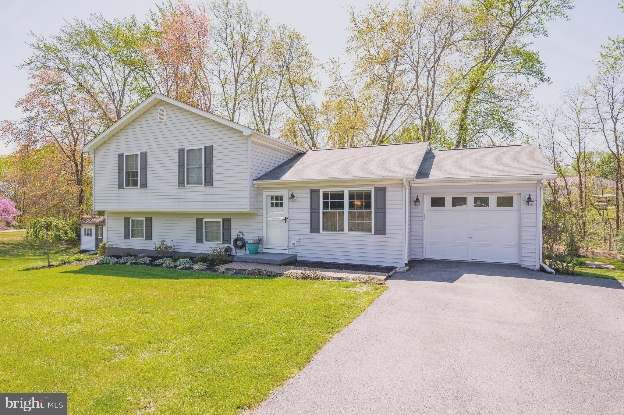 FOREST HEIGHTS - Residential