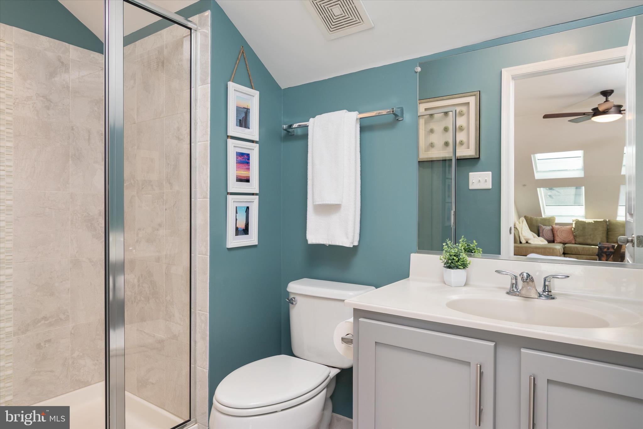 VILLAGE GREENS - Residential