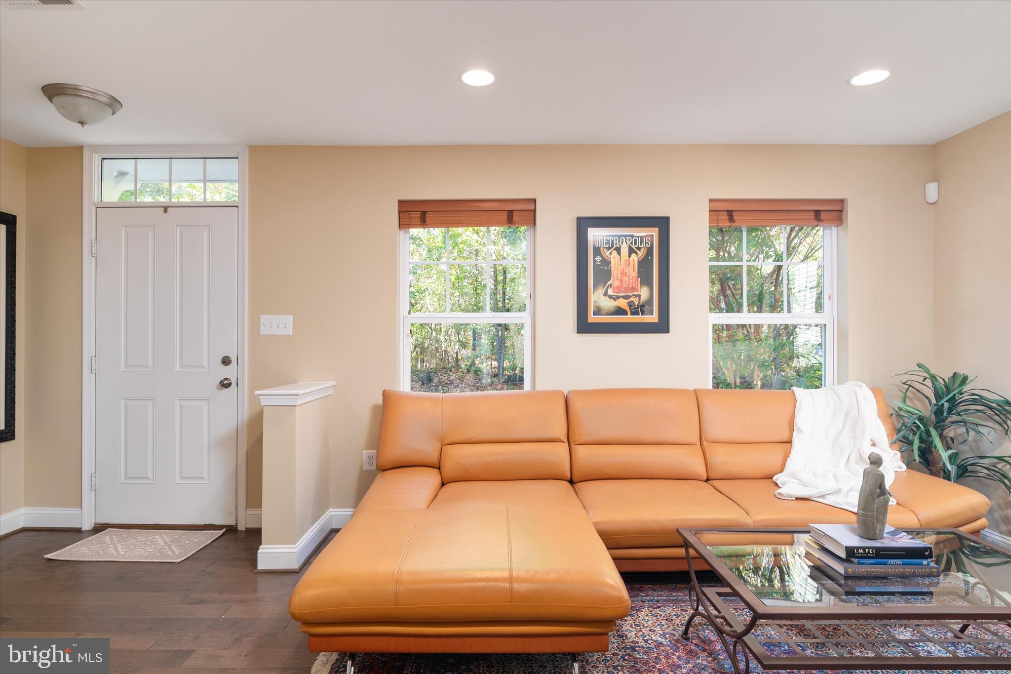 VILLAGE GREENS - Residential