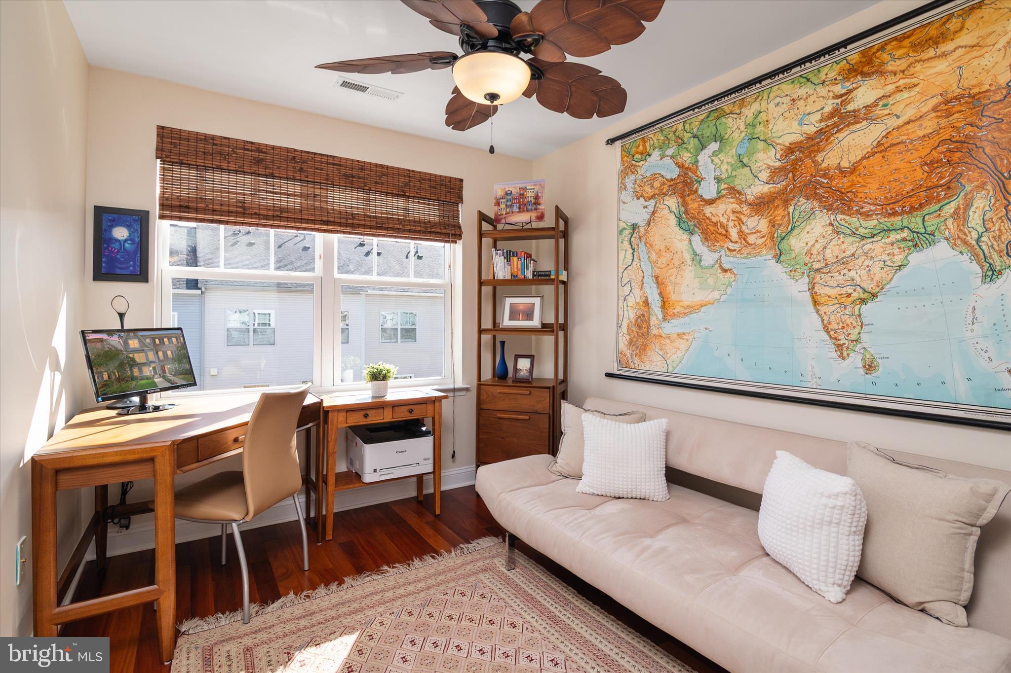 VILLAGE GREENS - Residential