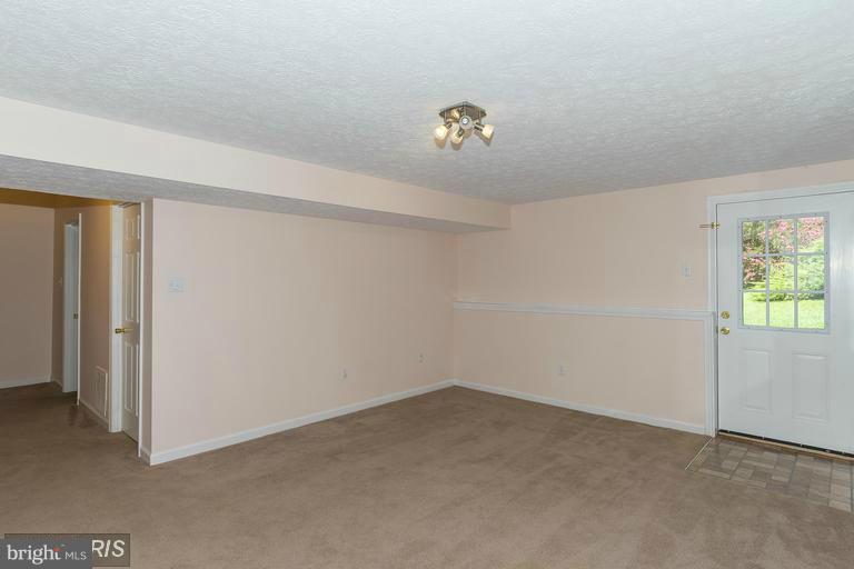 CEDAR ACRES - Residential Lease