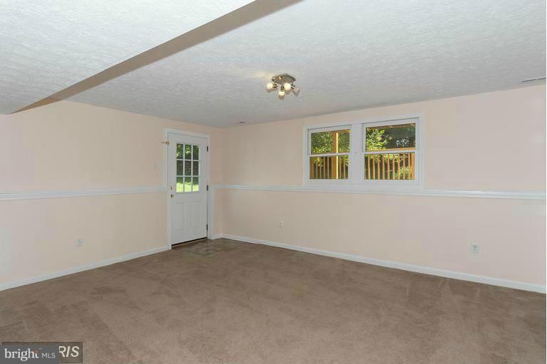 CEDAR ACRES - Residential Lease