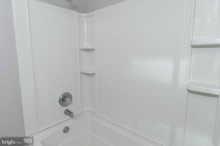 CEDAR ACRES - Residential Lease