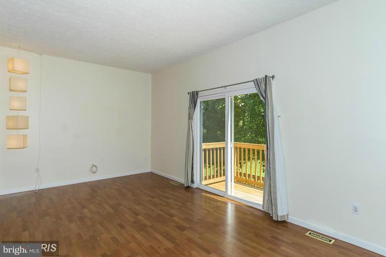 CEDAR ACRES - Residential Lease