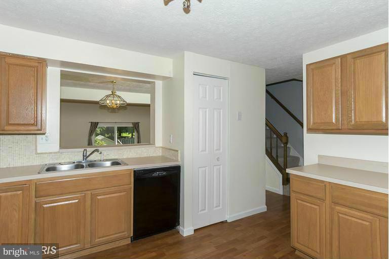 CEDAR ACRES - Residential Lease