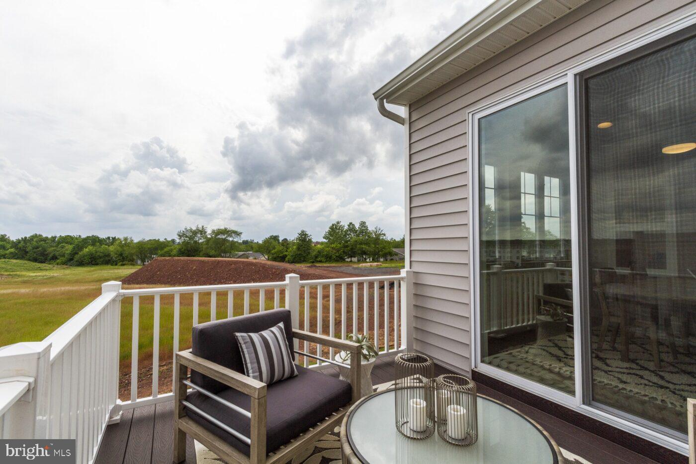 STERLING WALK - Residential