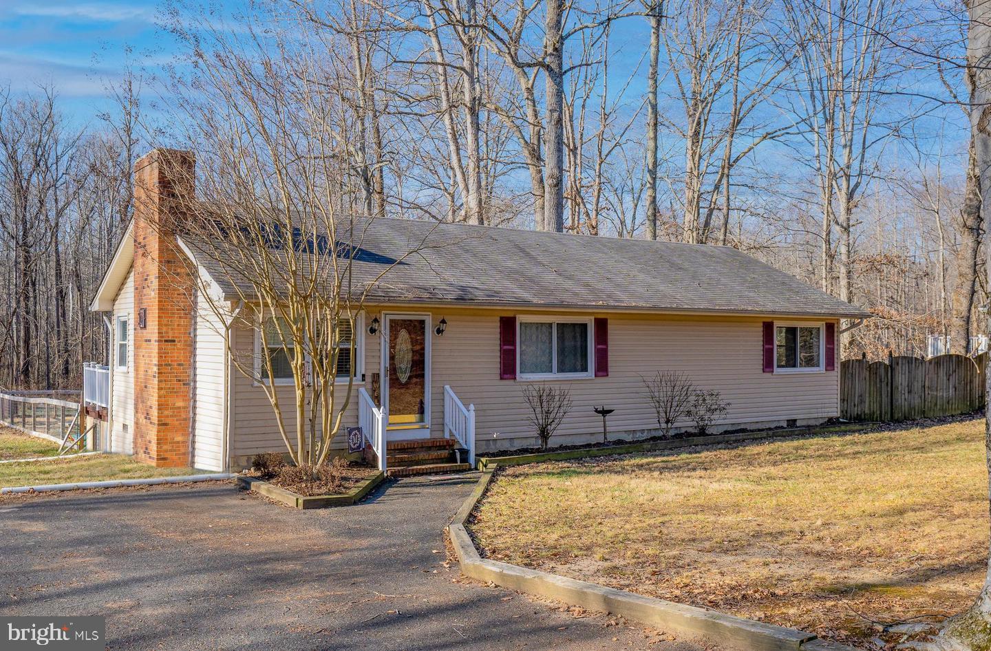 LAKE ARROWHEAD - Residential Lease