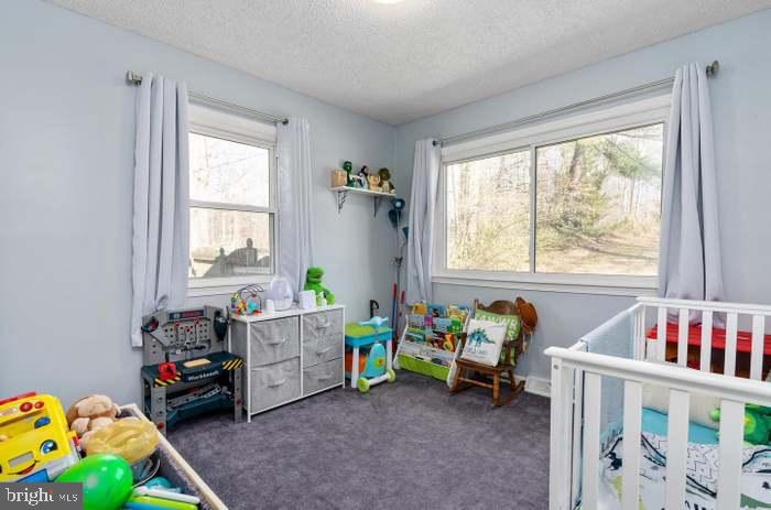 LAKE ARROWHEAD - Residential Lease