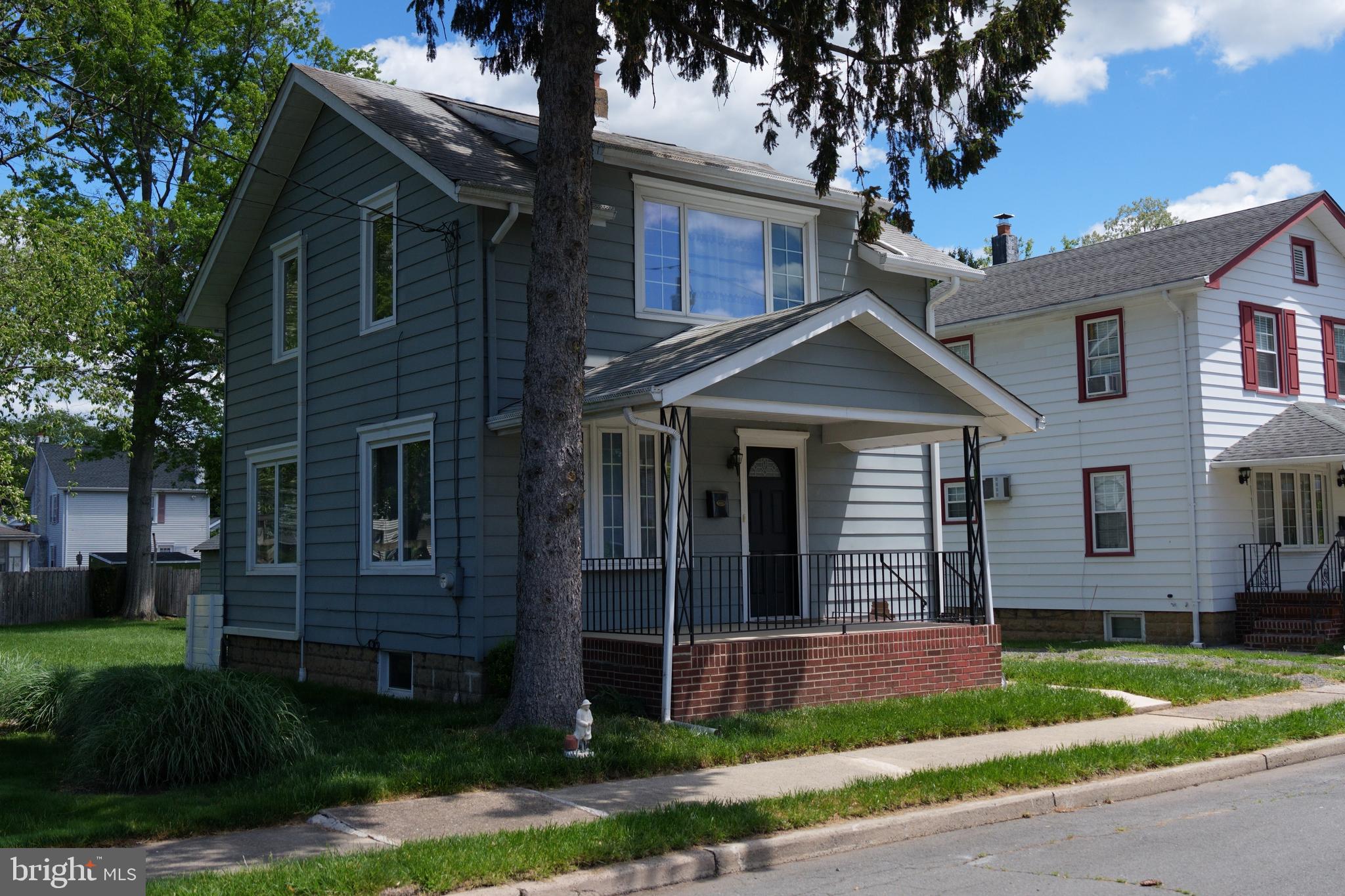 20 LEUCKEL AVENUE