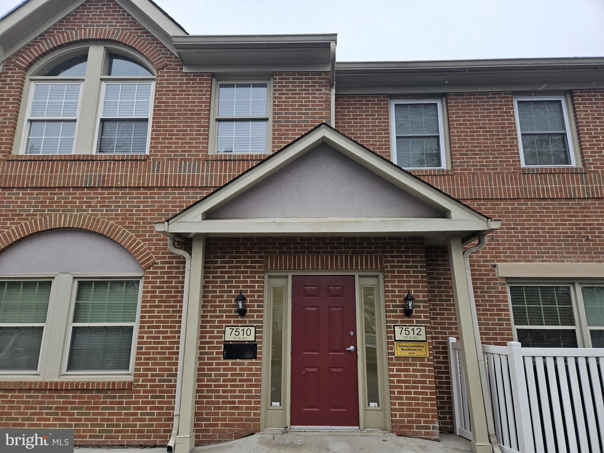 7508 DIPLOMAT DRIVE 25-2
