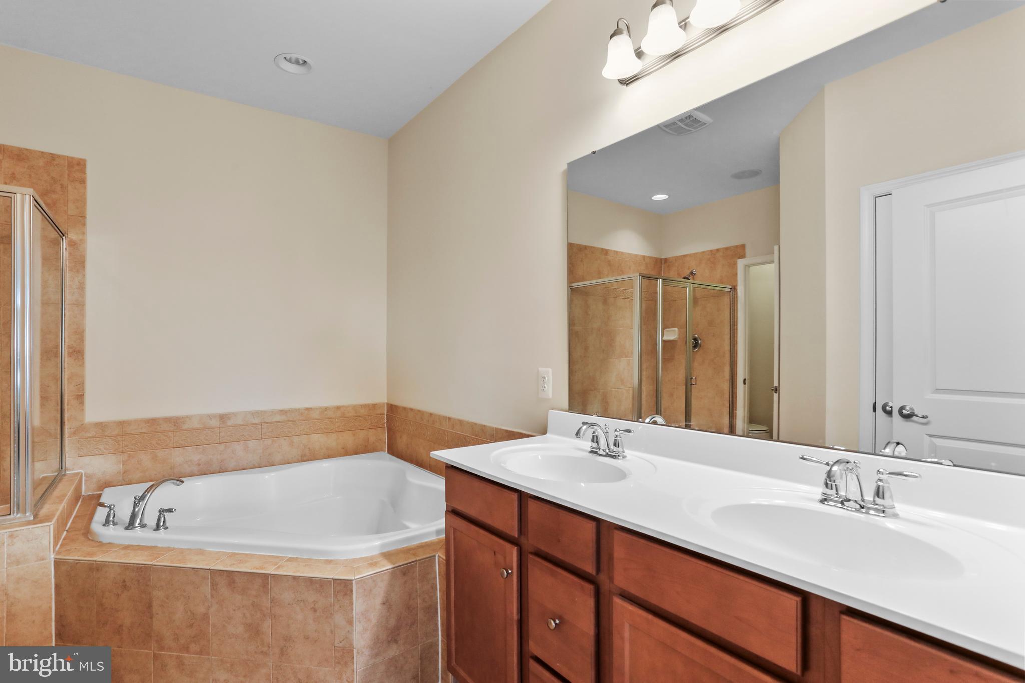 MARKET SQUARE - Residential