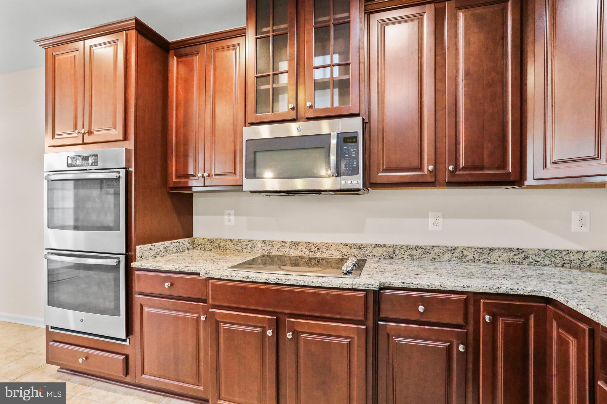 MARKET SQUARE - Residential