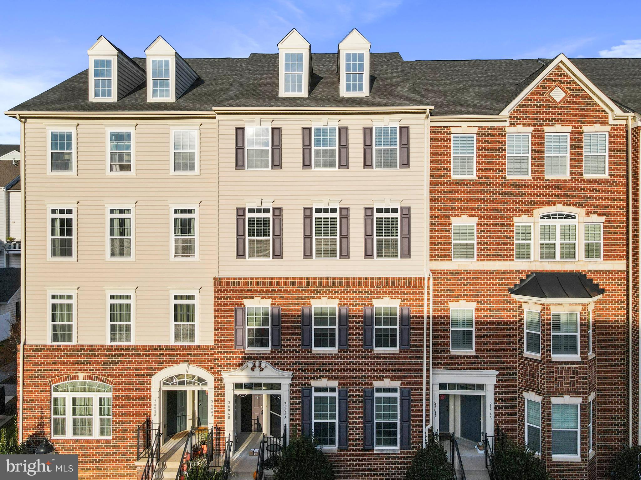 MARKET SQUARE - Residential