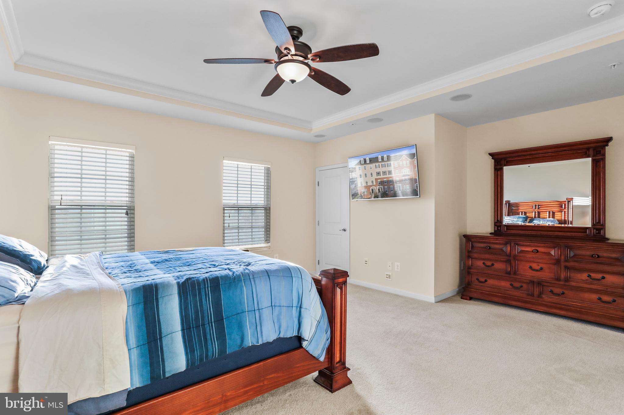 MARKET SQUARE - Residential